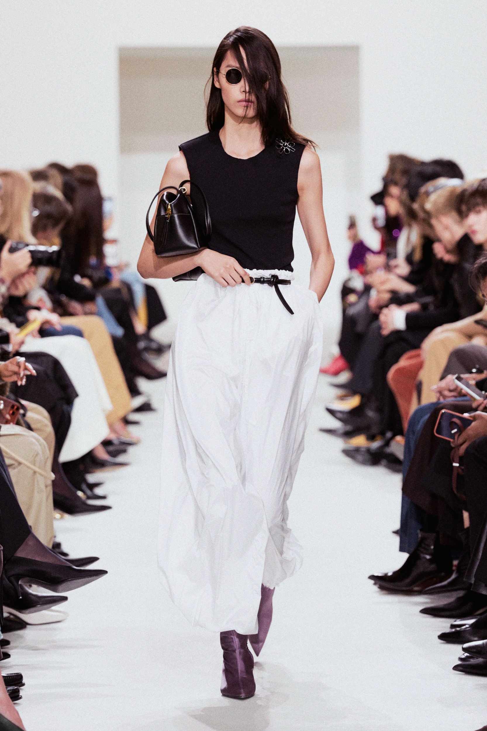 2027年春夏コレクション_CELINE(セリーヌ)_モデル_38
