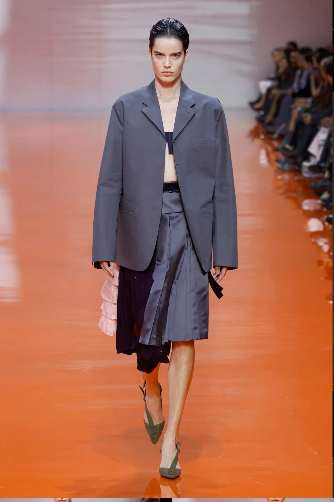 2026年春夏コレクション_PRADA(プラダ)_モデル_36