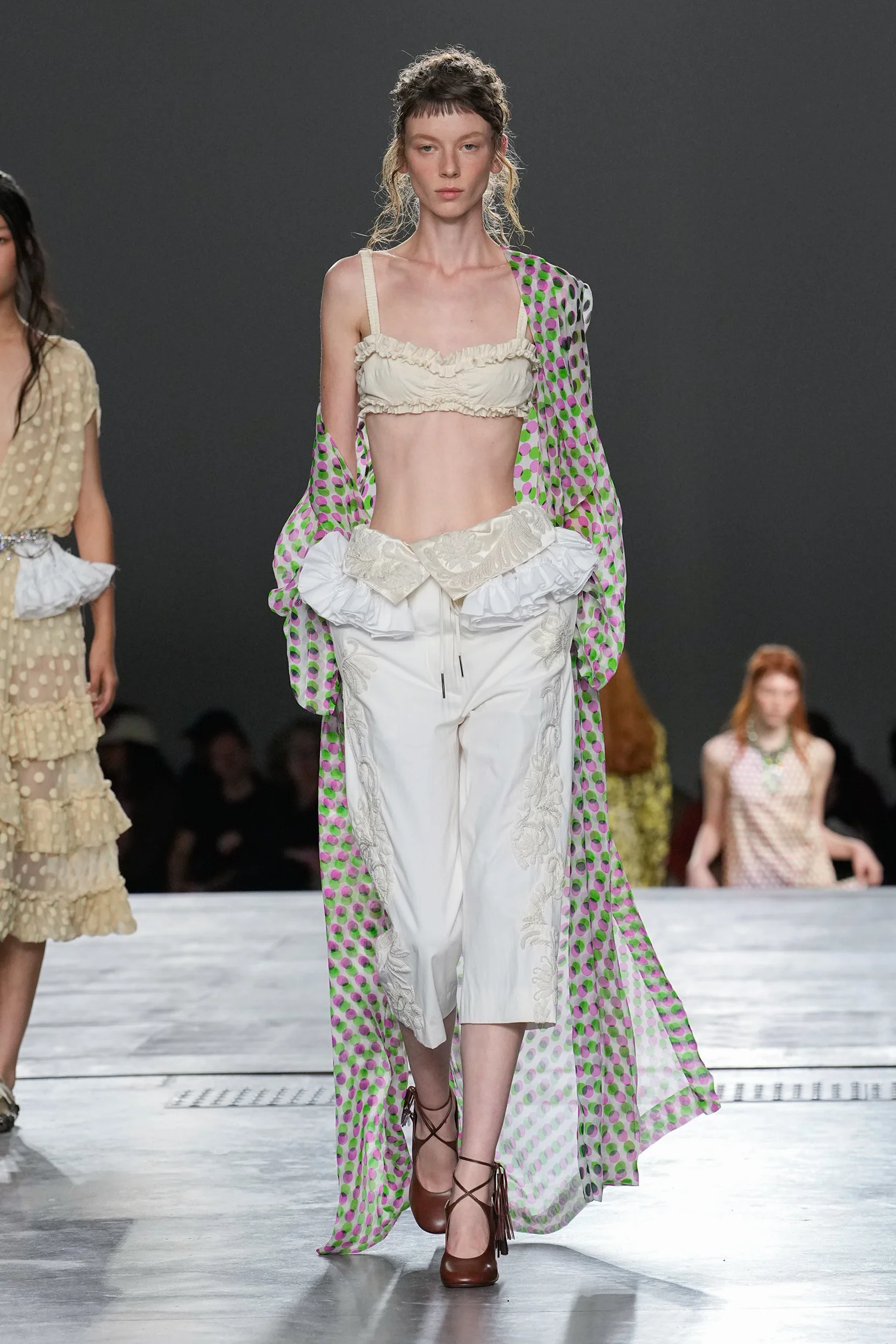 2026年春夏コレクション_DRIES VAN NOTEN(ドリス ヴァン ノッテン)_モデル_14