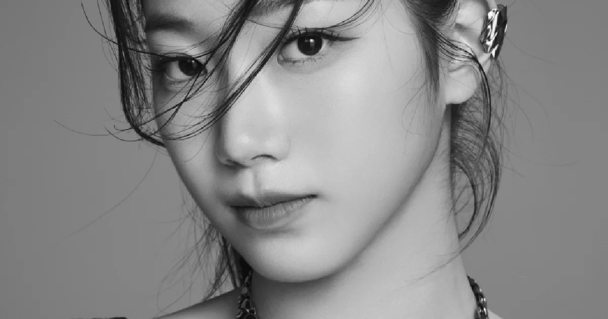 LE SSERAFIM - [CRAZY] JAPAN 3rd Single 3 Version SET