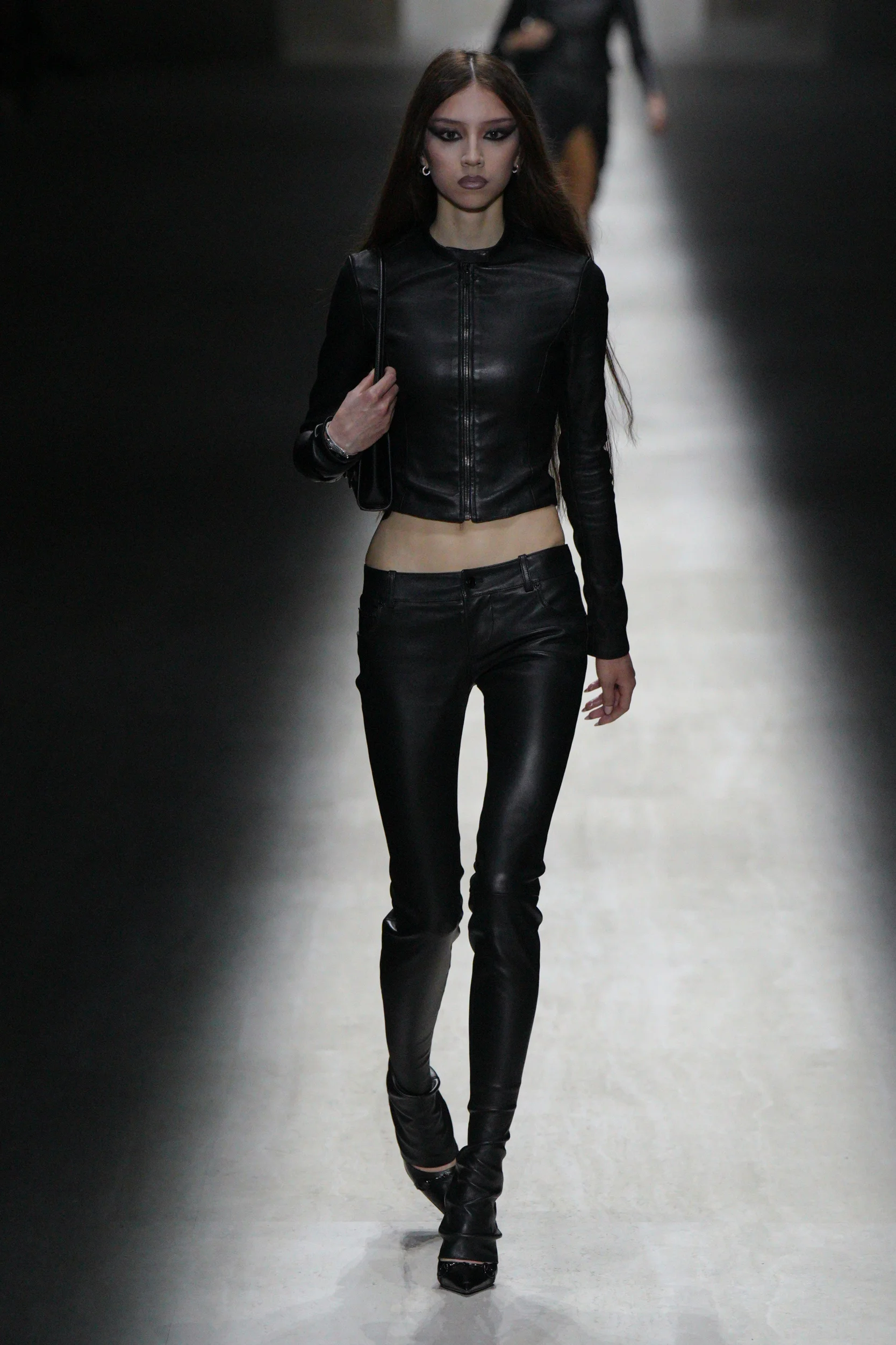 2026-27年秋冬コレクション_GUCCI(グッチ)_モデル_25