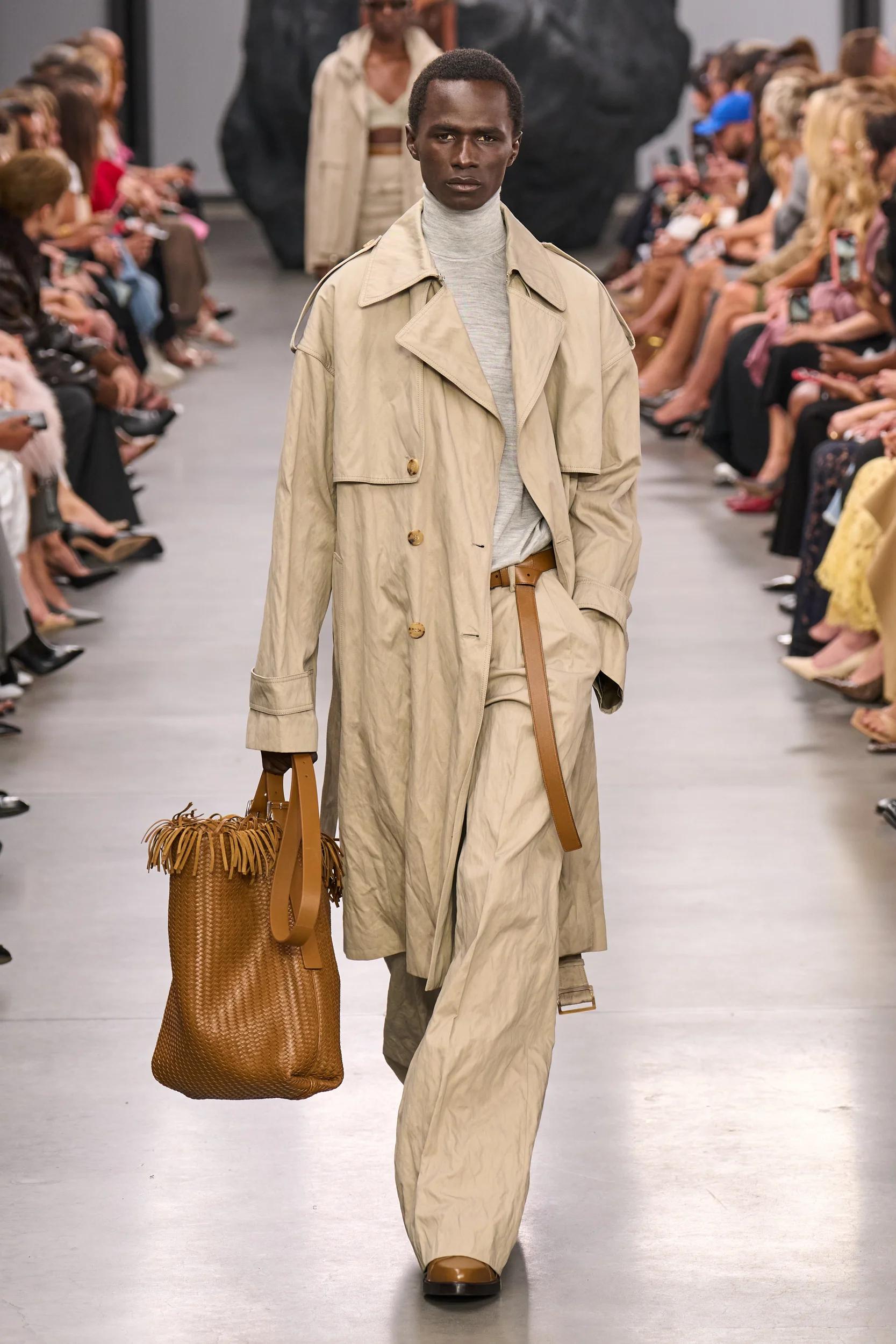 2025年春夏コレクション_MICHAEL KORS COLLECTION(マイケル・コース コレクション)_モデル_45