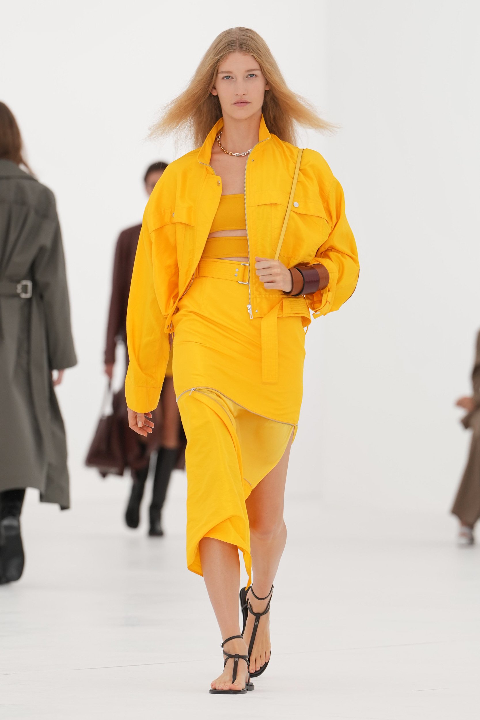 2027年春夏コレクション_HERMÈS(エルメス)_モデル_37