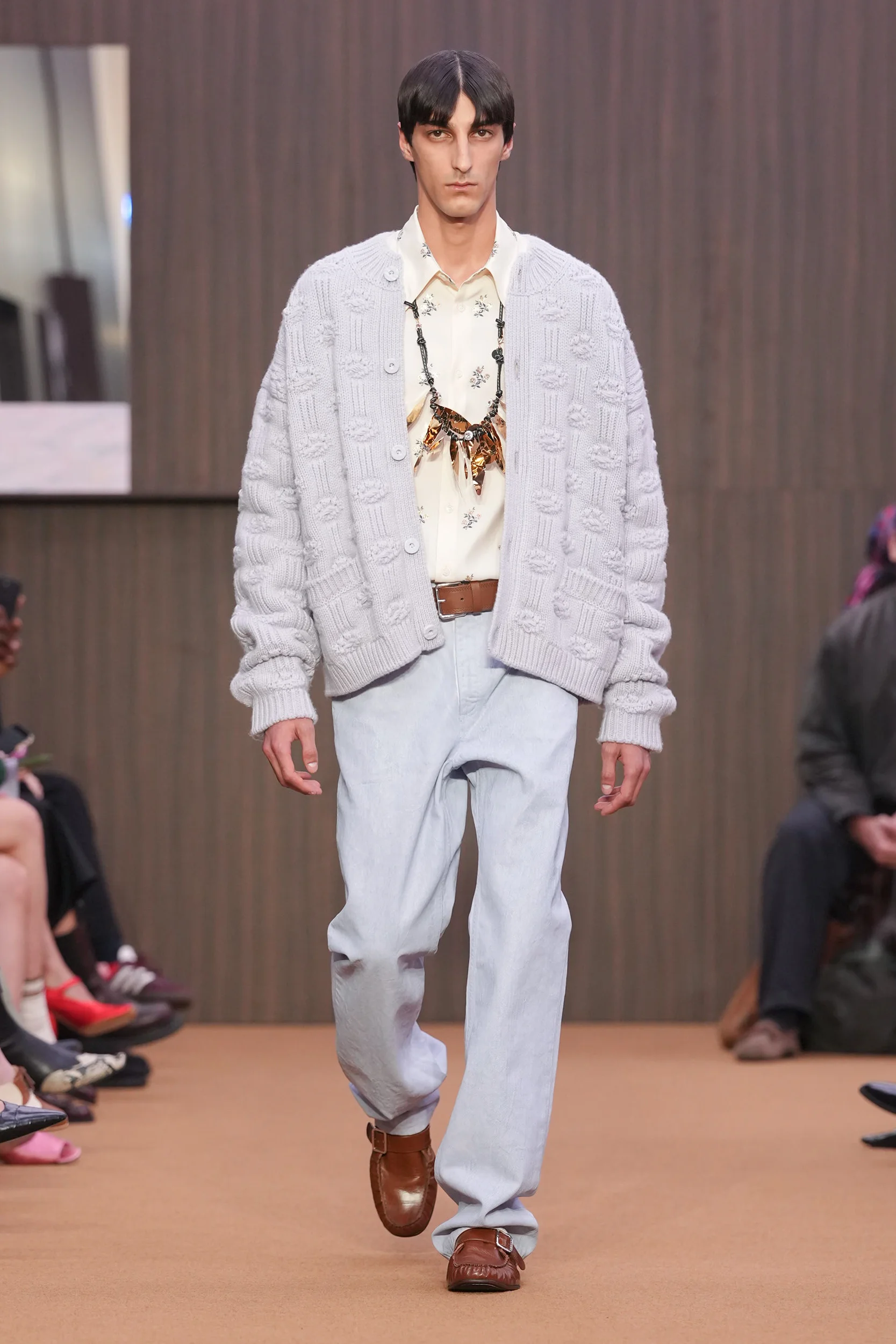 2026-27年秋冬コレクション_MARNI(マルニ)_モデル_27