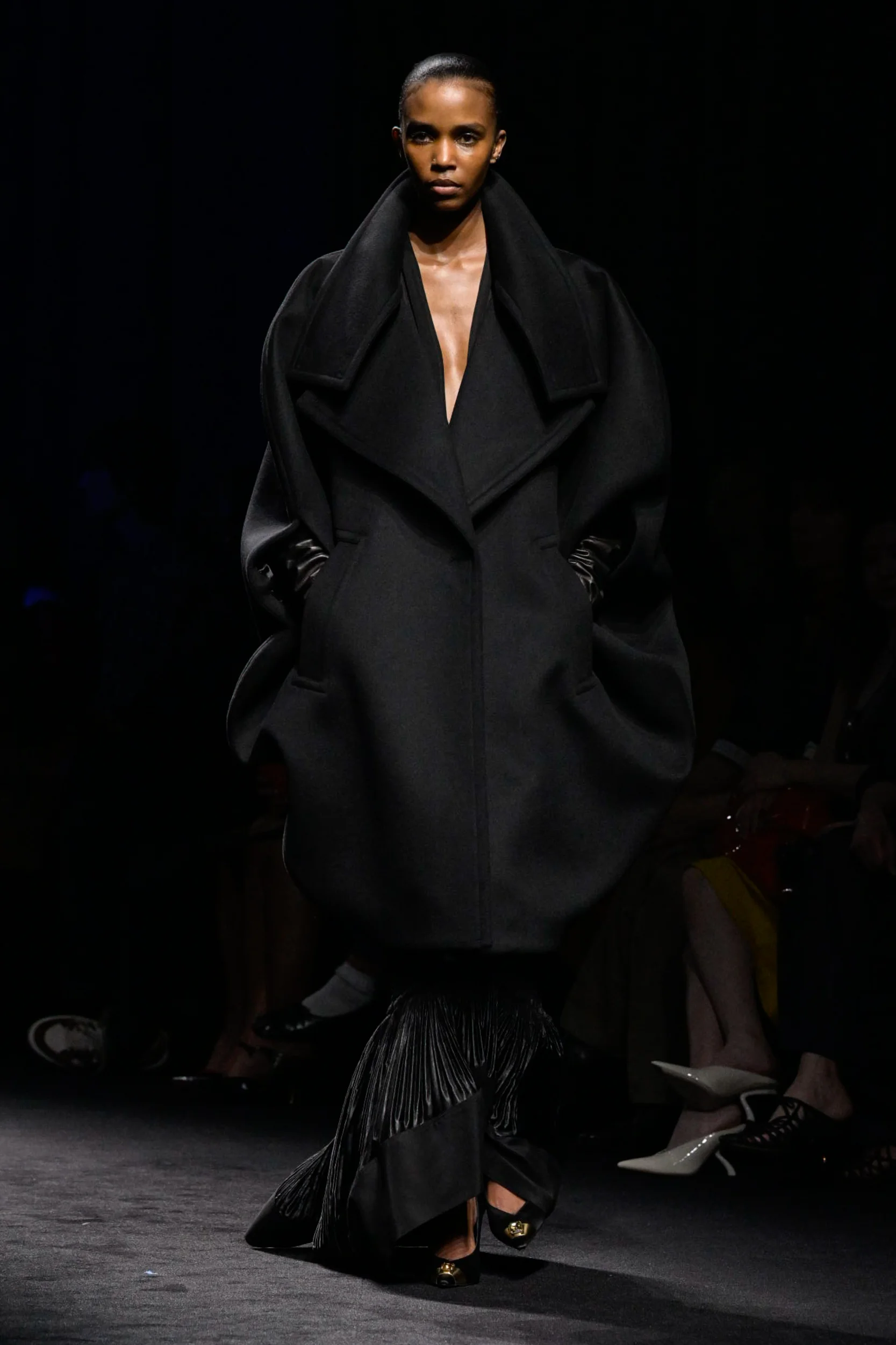 2026-27年秋冬コレクション_FERRAGAMO(フェラガモ)_モデル_56