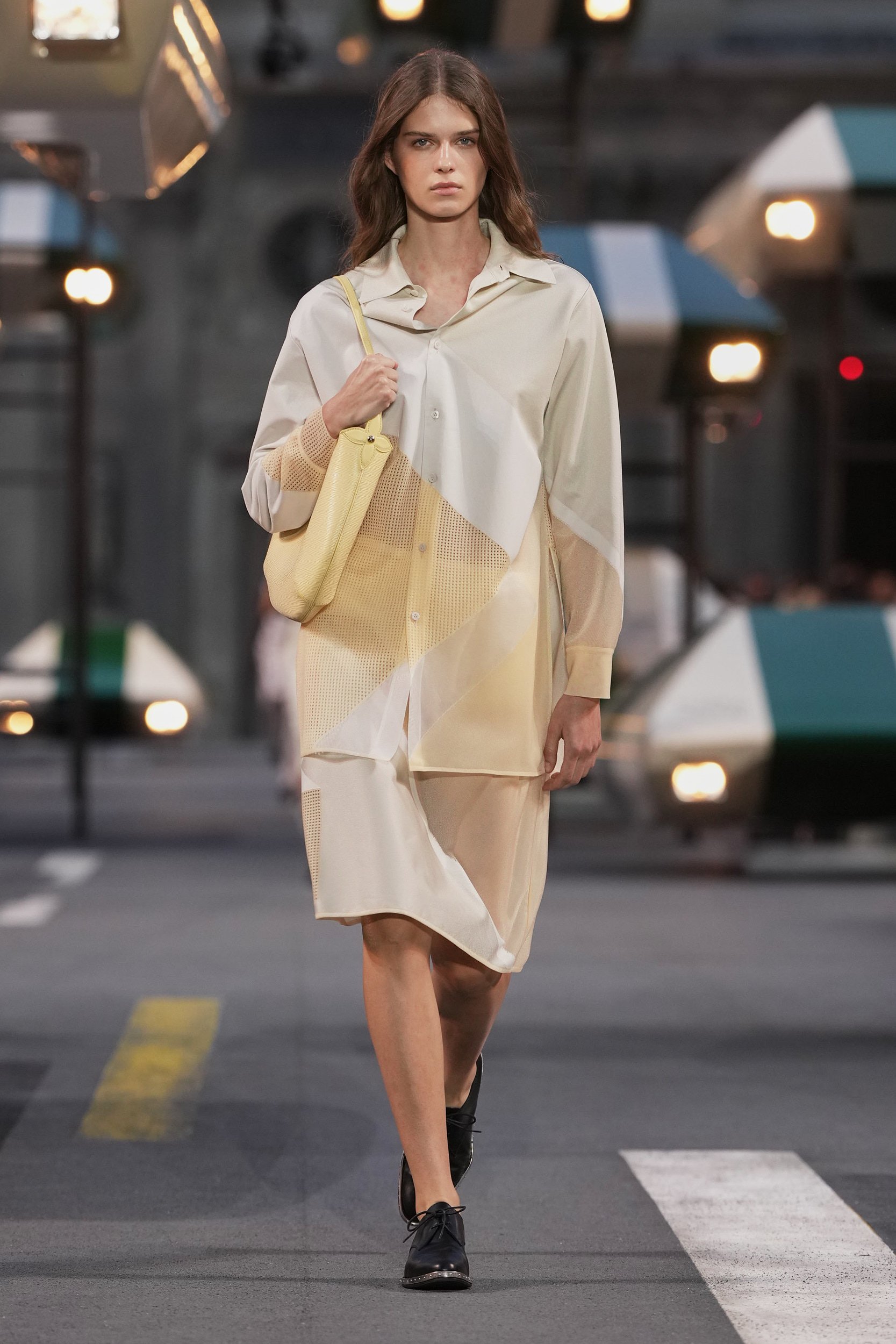 2027年春夏コレクション_LOUIS VUITTON(ルイ・ヴィトン)_モデル_4